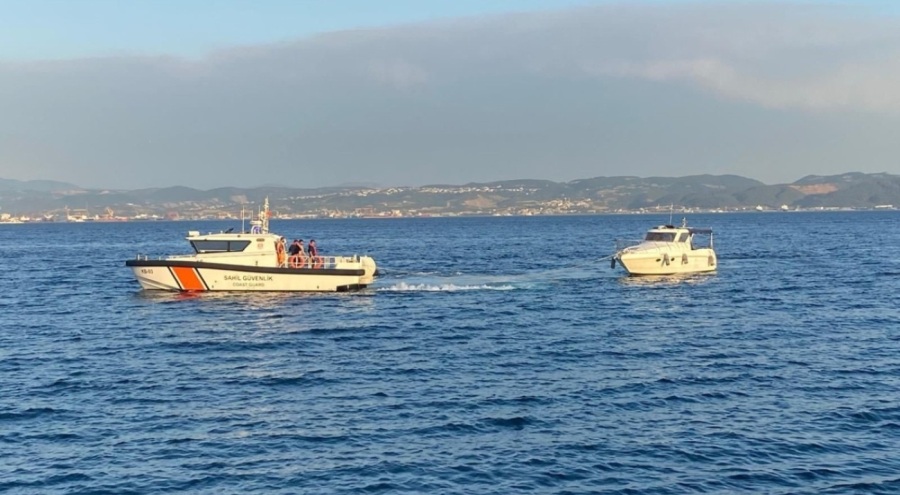 Kocaeli'nde tekne faciası son anda önlendi