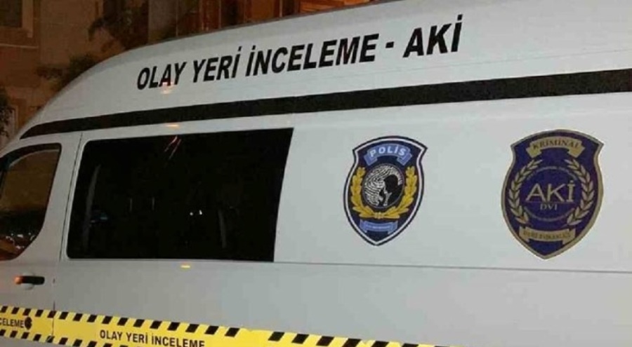 Evlat dehşeti! Annesini bıçaklayarak öldürdü