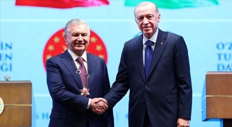 Cumhurbaşkanı Erdoğan, Özbek mevkidaşı Mirziyoyev ile görüştü