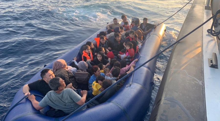 Çanakkale'de 38 kaçak göçmen yakalandı