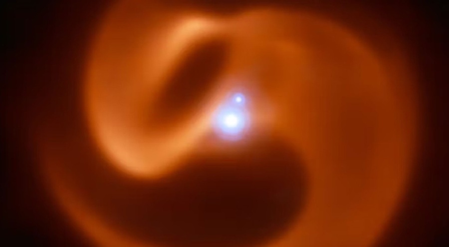 NASA yayınladı! Birbirine yılan gibi dolanmış ölü yıldızlar görüntülendi