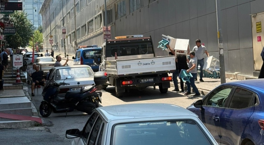 Osmangazi Belediyesi'nden kaldırım işgaline izin yok
