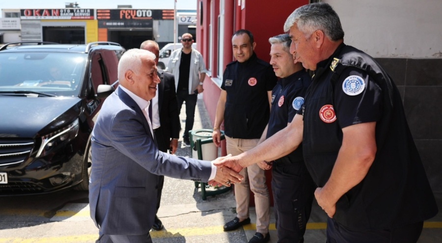 Yangınlara karşı güçlü önlem! Bursa İtfaiyesine Avrupa'dan 4 takviye araç