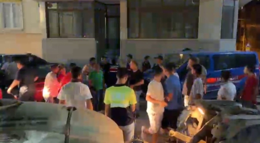 Bursa'da yangın yerinde hırsızlık iddiası ortalığı karıştırdı! Jandarma zor kurtardı