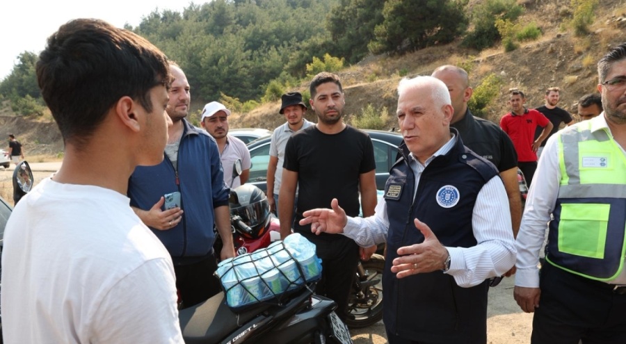 Başkan Bozbey'den Gürsu TOKİ'deki yangın bölgesinde inceleme
