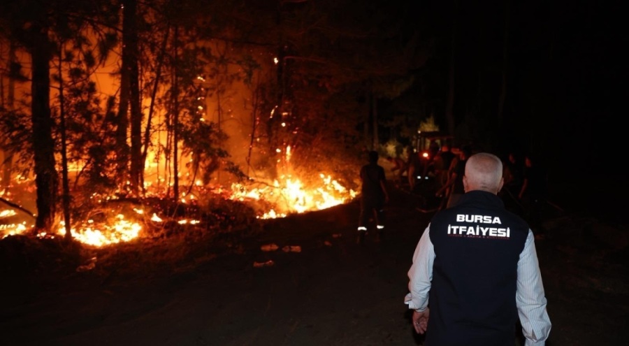 Başkan Bozbey: Yangınla ilgili 03 plakalı araçtaki 2 şüpheli yakalandı