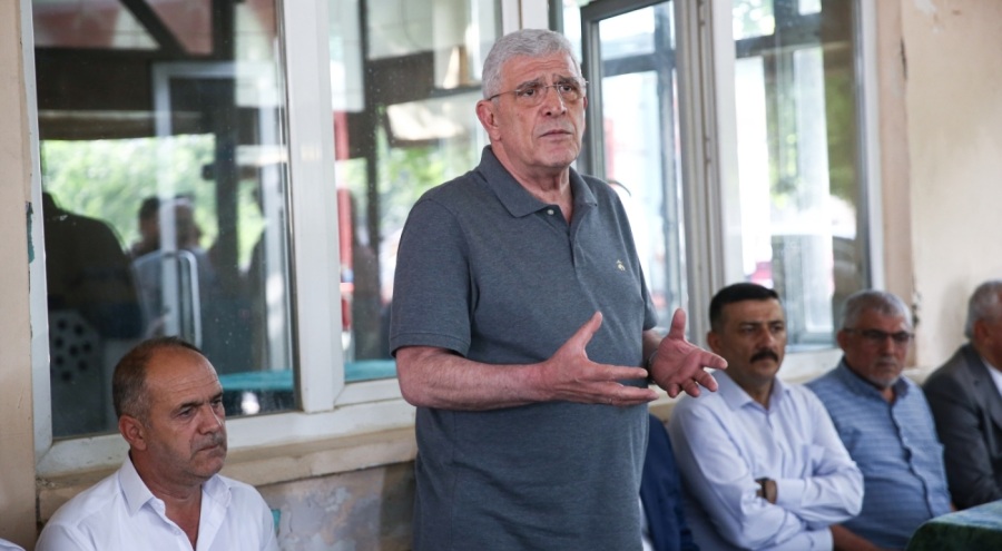 Dervişoğlu, Bursa'daki orman yangınından etkilenen mahalleyi ziyaret etti