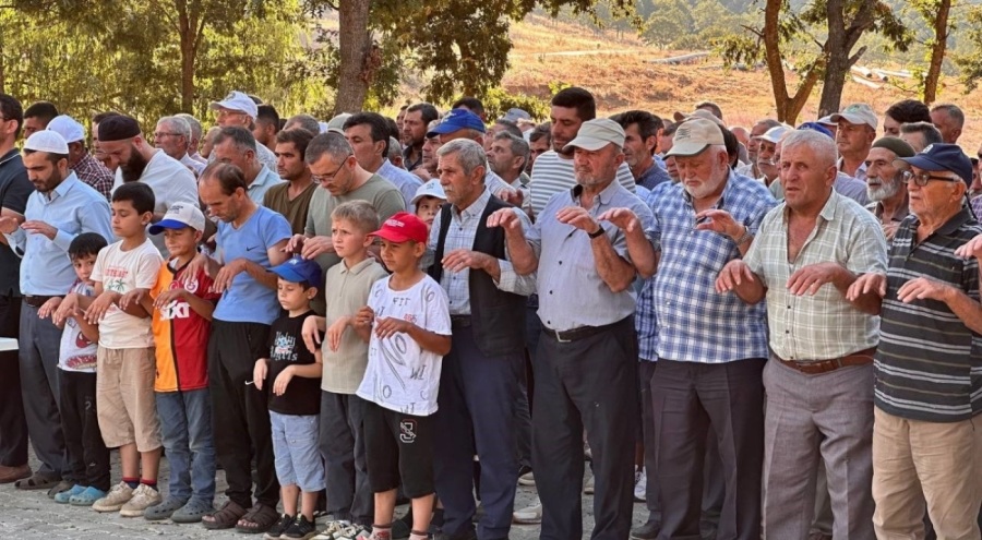 Bursa'da yağmur ve orman yangınları için dua edildi