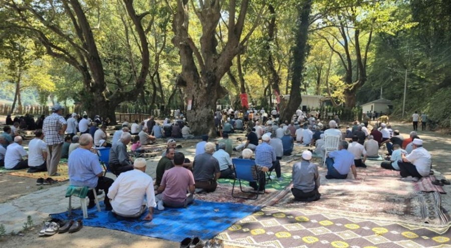 Kuraklık alarmı nedeniyle yağmur duasına çıkıldı