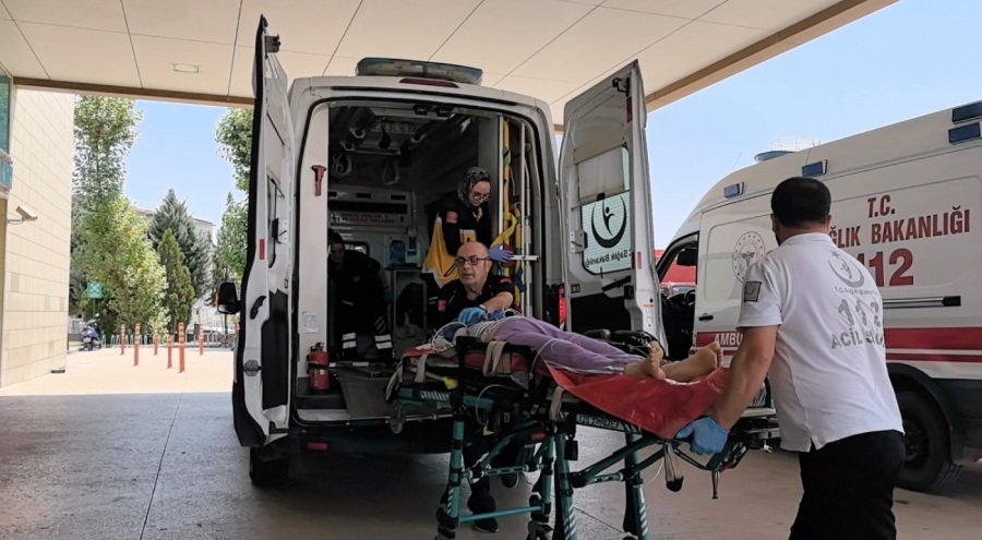 Bursa'da evde otururken kalbi duran kadın hayatını kaybetti