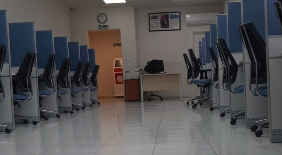Bursa'da e-sınav merkezinde kopya skandalı!