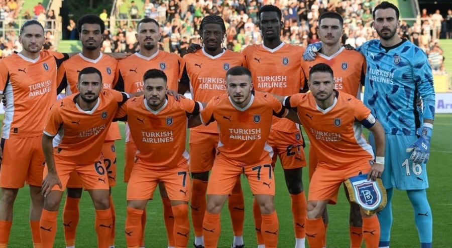 Başakşehir Cherno More maçının ilk 11'leri belli oldu