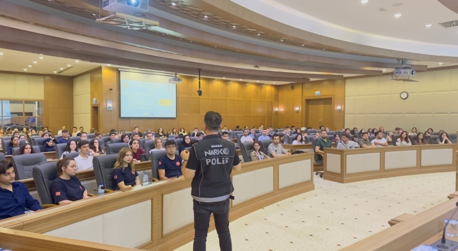 Bursa'da Narkotik Ekipleri tarafından vatandaşlara eğitim