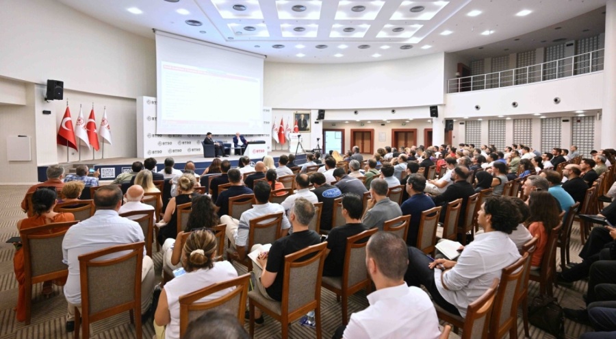 BTSO Akademi'de Suudi Arabistan ve BAE Pazarları konuşuldu