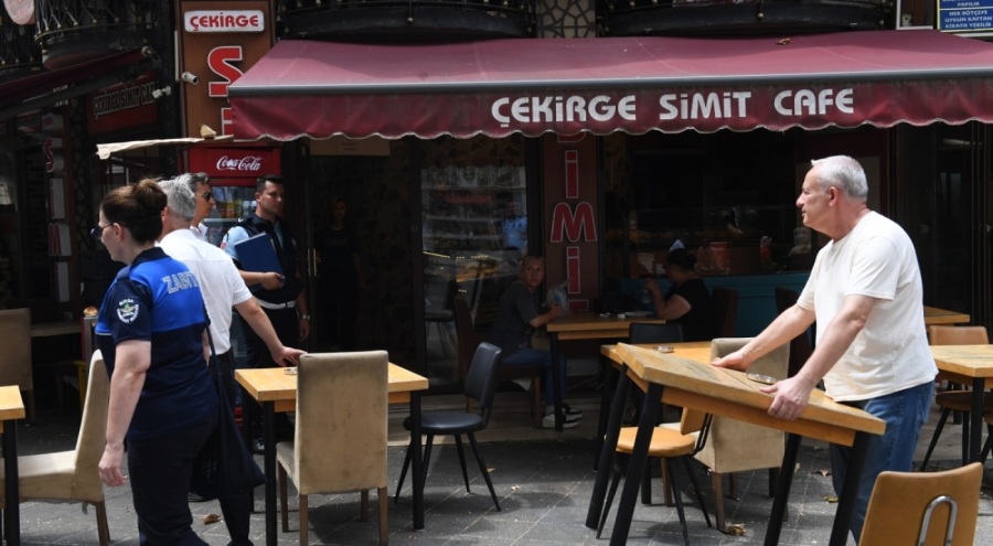 Osmangazi'de engelli yolunu kapatanlara ceza yağdı!