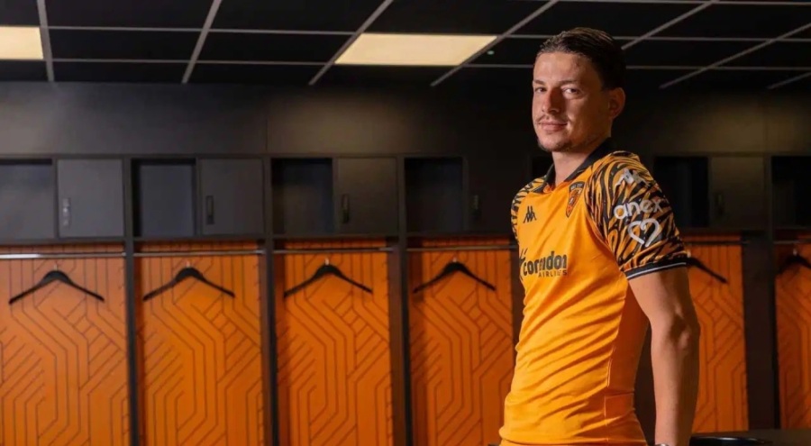 Trabzonspor'dan Enis Destan, Hull City'ye transfer oldu!