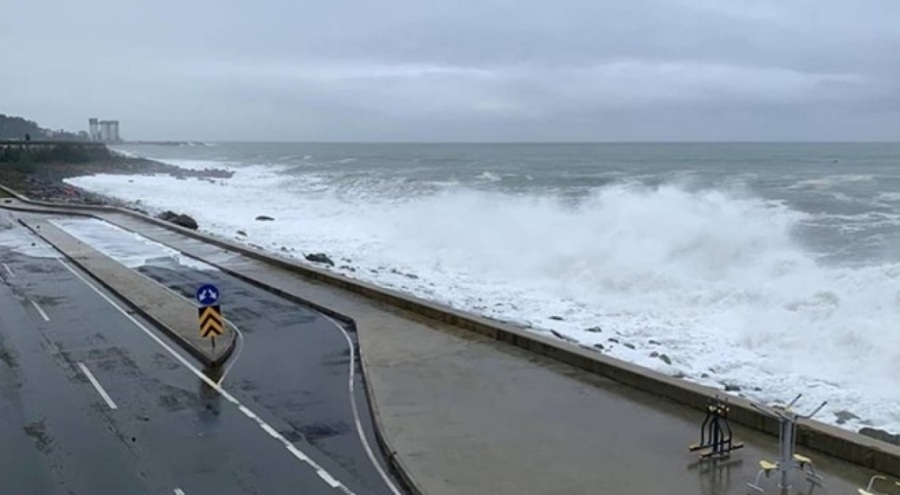 Trabzon'da denize girmek yasaklandı