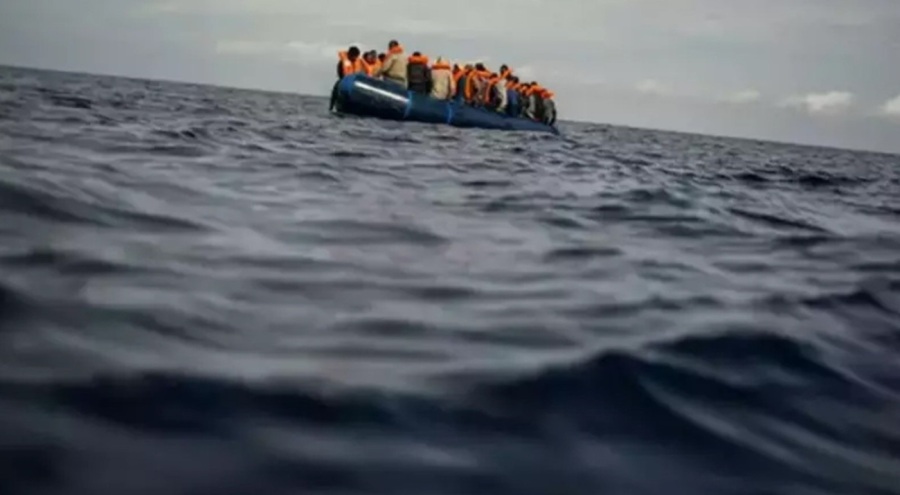 Yemen açıklarında alabora olan teknede çok sayıda ölü var