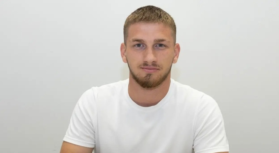 Beşiktaş forması giyen Semih Kılıçsoy yeni takımına imzayı attı!