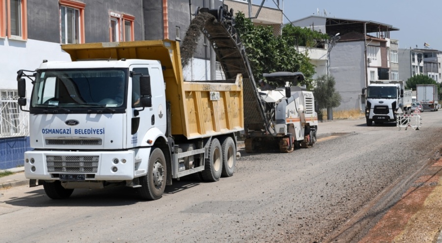 Osmangazi'de asfalt çalışmaları hızlandı
