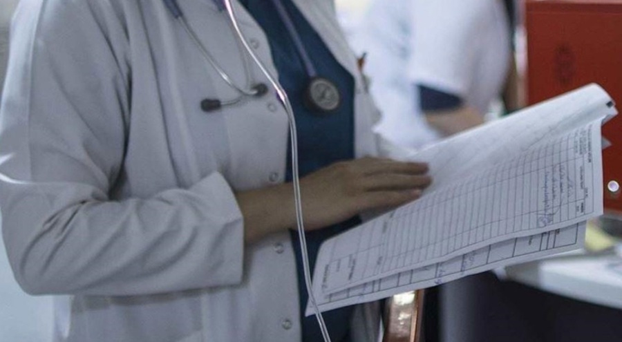 Anayasa Mahkemesi'nden hasta mahremiyeti kararı; doktor bilgileri annesine vermiş