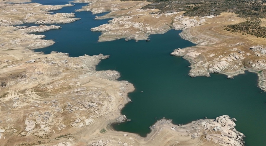 Bir kentin içme suyu kaynağında su seviyesi yüzde 8'e düştü