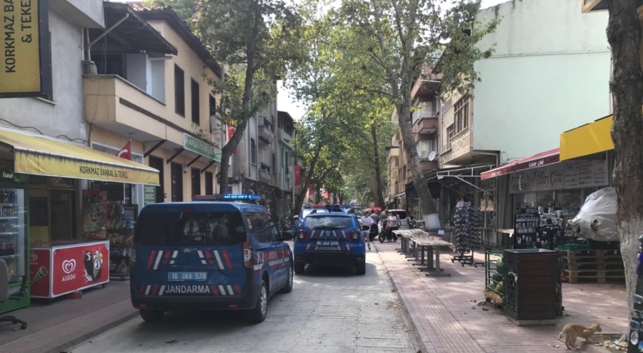 Bursa'da hediyelik eşyaların arasından tarihi eser çıktı