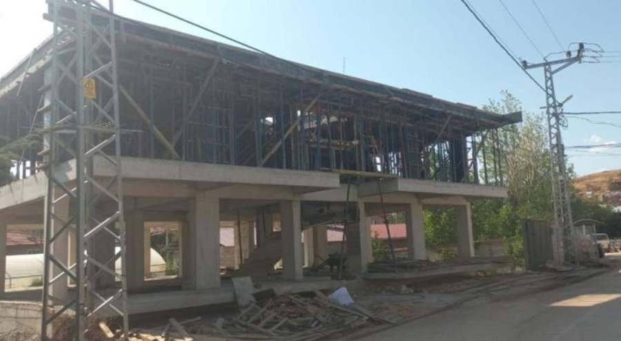 Elektrik akımına kapılan 52 yaşındaki inşaat ustası yaşamını yitirdi