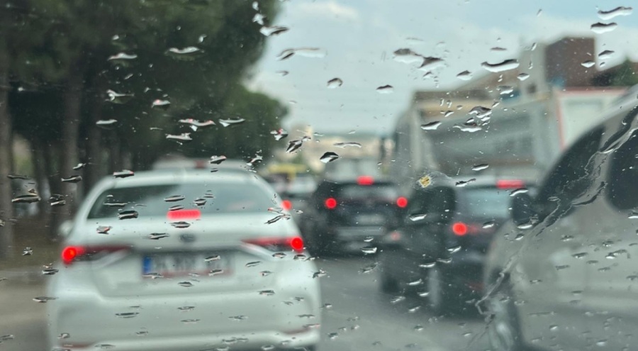 Bursa'da yağan yağmur sevindirdi!