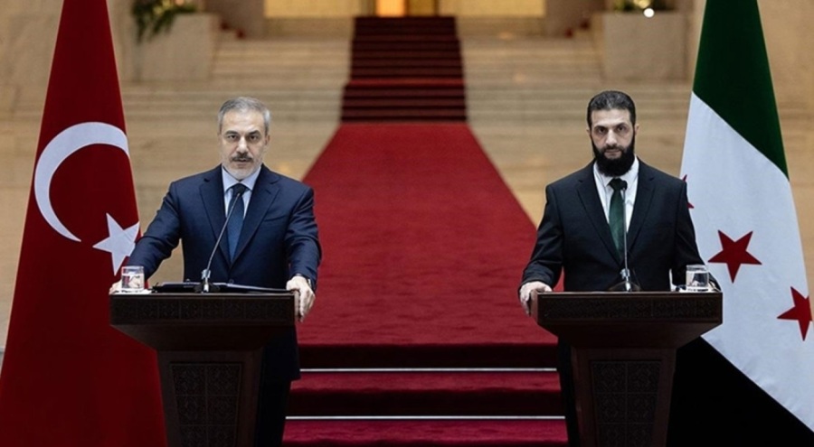 Bakan Fidan, Suriye Cumhurbaşkanı Şara'yla bir araya geldi