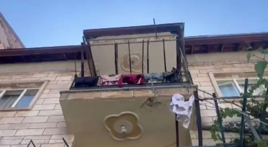 Balkondan düşen 4 yaşındaki çocuk hayatını kaybetti!