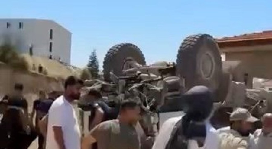 Freni patlayan iş makinesi takla attı: 1 yaralı