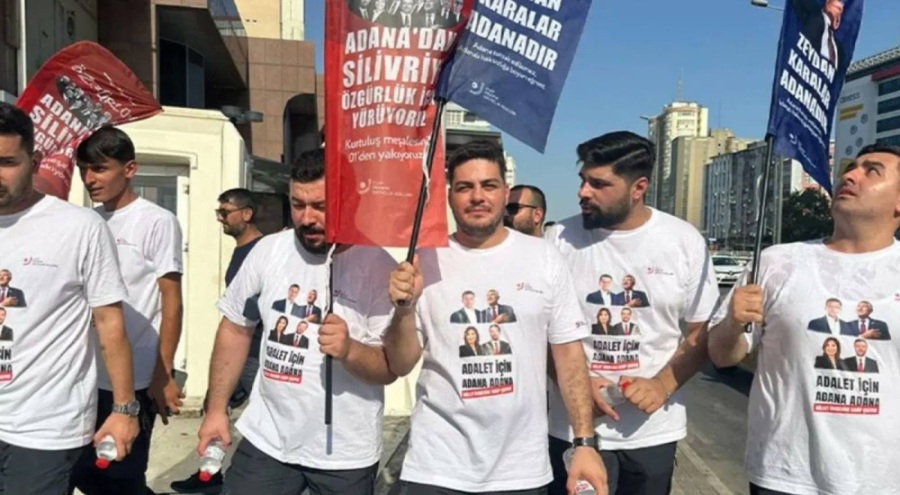 CHP Adana Gençlik Kolları Silivri'ye yürüyüş başlattı