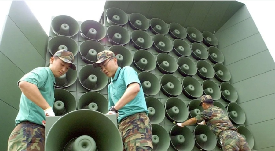 Kuzey Kore, Güney Kore sınırına kurduğu gürültülü hoparlörleri kaldırıyor