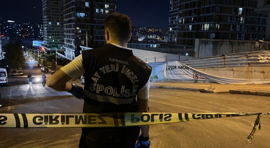 Sokak ortasında kan donduran cinayet!