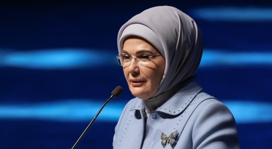 Emine Erdoğan'dan ağaçları koruma çağrısı