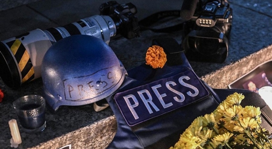 İsrail ordusu gazetecilerin çadırını hedef aldı: 5 gazeteci yaşamını yitirdi