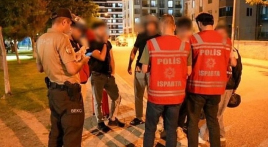 Son 1 haftada 25 aranan şahıs yakalandı