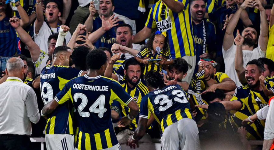 Fenerbahçe, Feyenoord'ye geçit vermedi
