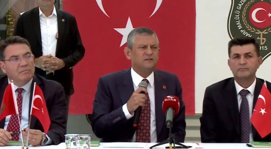 Özgür Özel'den Bahçeli'nin dava mesajına yanıt: 'Son derece kıymetli buluyoruz'
