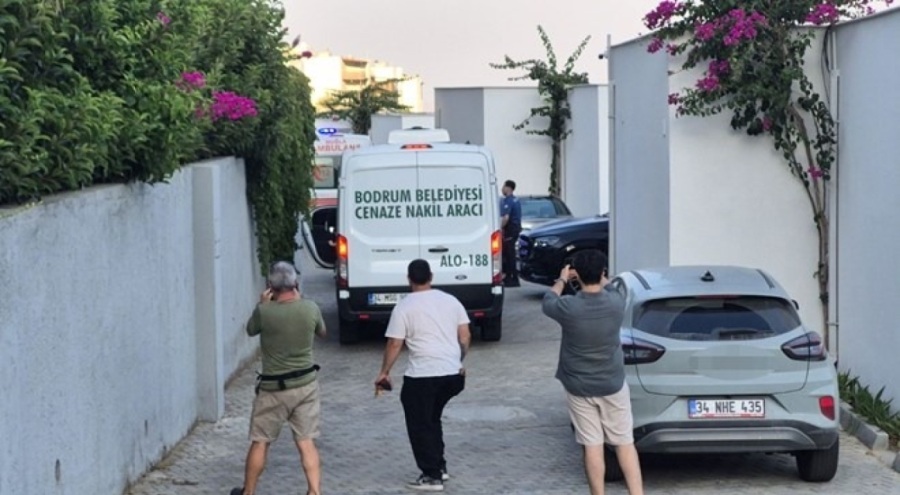 Genç çift evde başlarından vurulmuş halde ölü bulundu