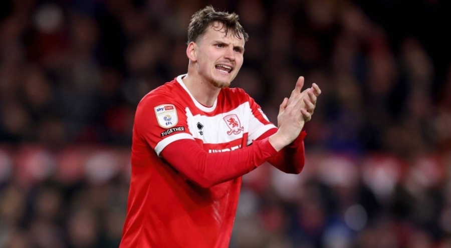 Köln, Middlesbrough'dan Rav van den Berg'i kadrosuna kattı