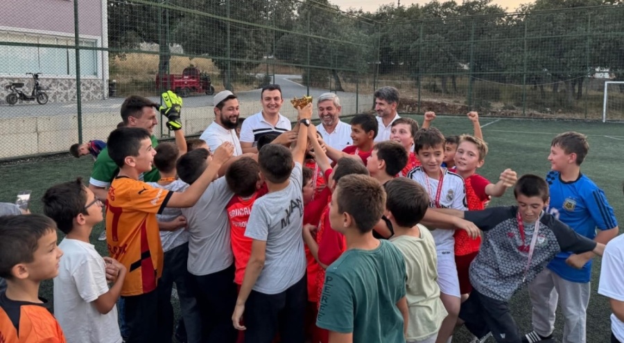 Orhaneli'de Kur'an Kursu bitirme pikniği düzenlendi
