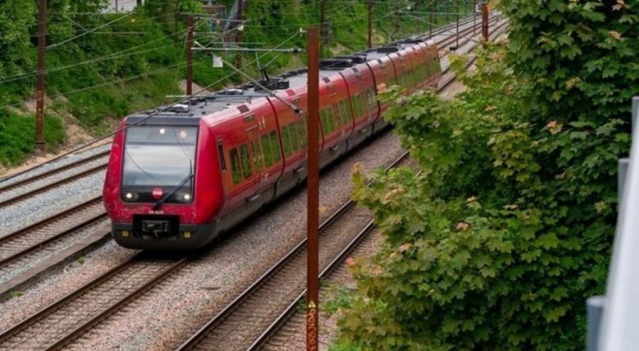 Danimarka'da tren raydan çıktı: Çok sayıda yaralı var
