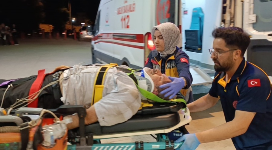 İnegöl'de motosiklet kazası: 58 yaşındaki sürücü ağır yaralandı