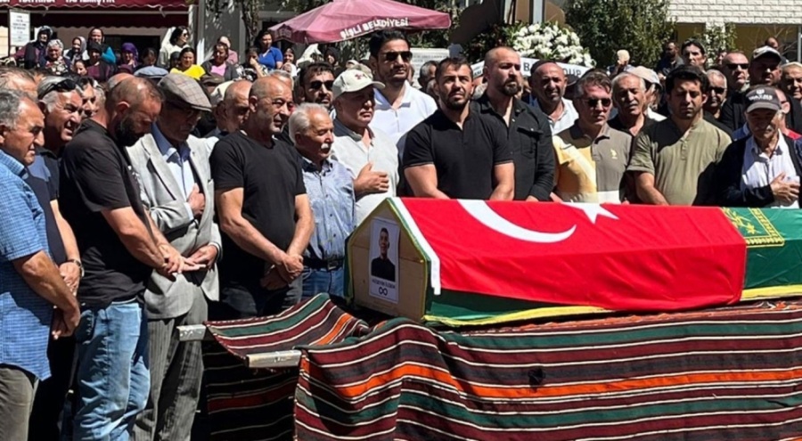 Dünya şampiyonu eski milli güreşçi Hüseyin İldem son yolculuğuna uğurlandı