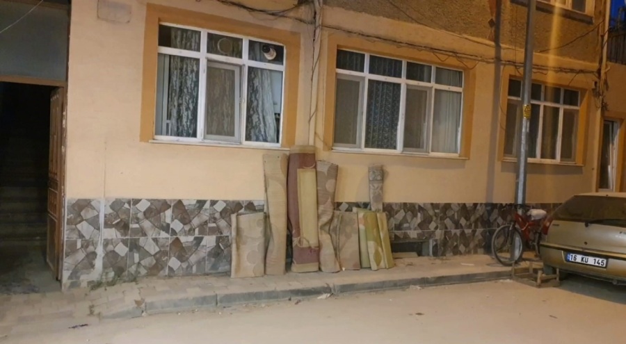 Bursa'da bir kişi evinde ölü bulundu!