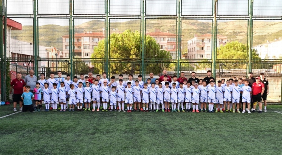 Gemlik'te yaz okulu tüm hızıyla sürüyor