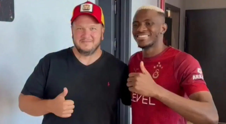 Osimhen, Şahan Gökbakar'dan rol istedi!