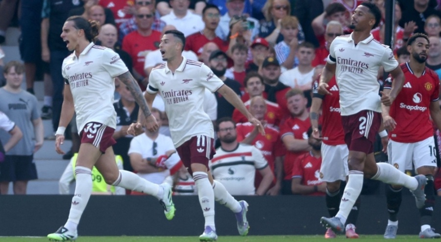 Arsenal, Manchester United'ı 1-0 mağlup etti